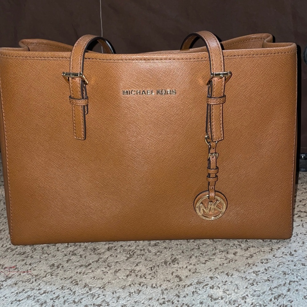 Michael Kors Tote